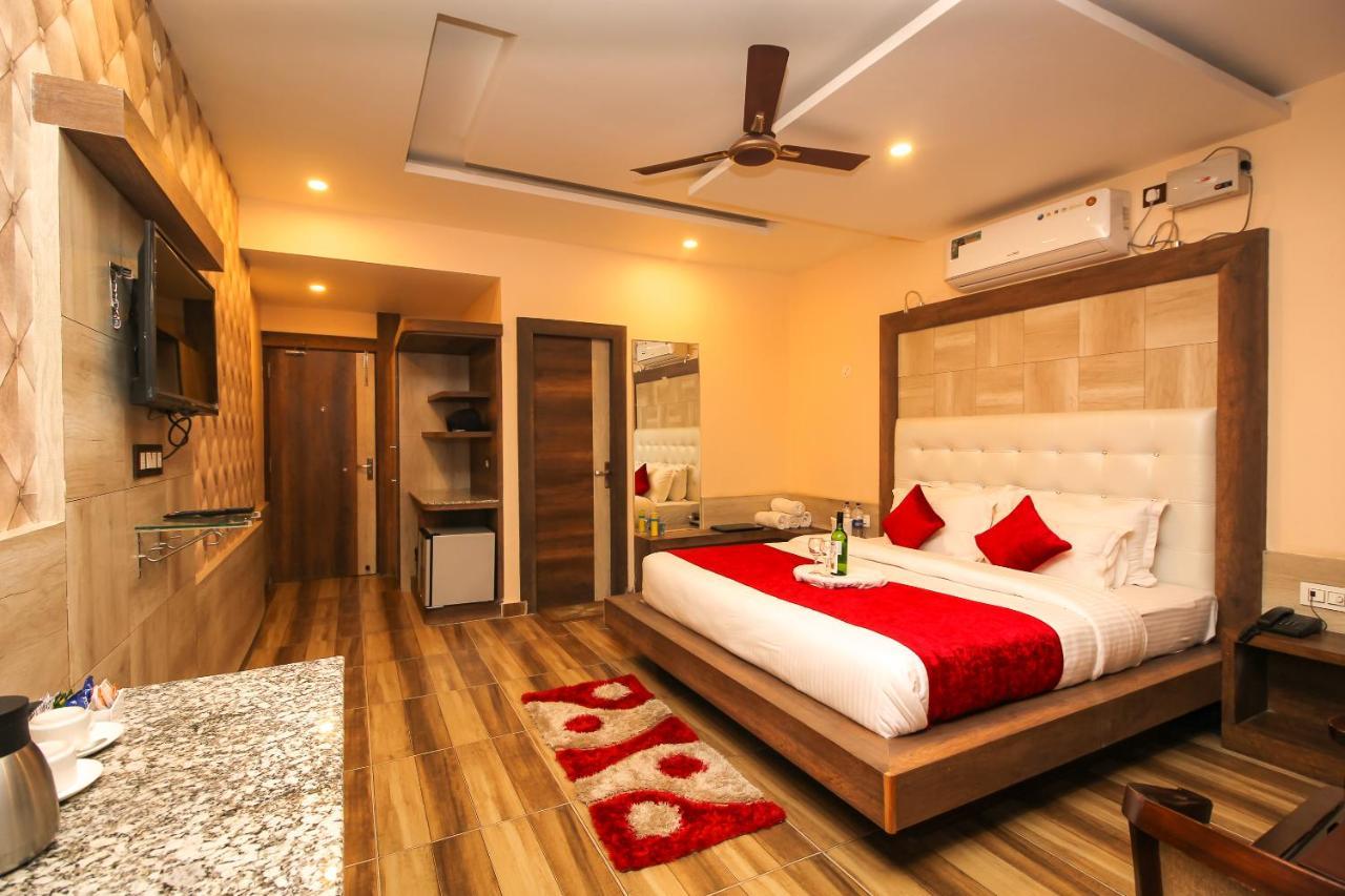 Hotel King Castle Dharamszala Kültér fotó