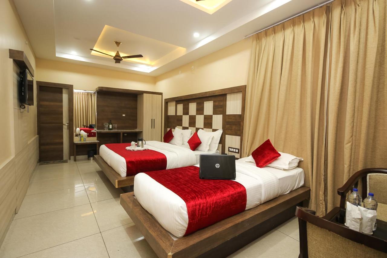 Hotel King Castle Dharamszala Kültér fotó